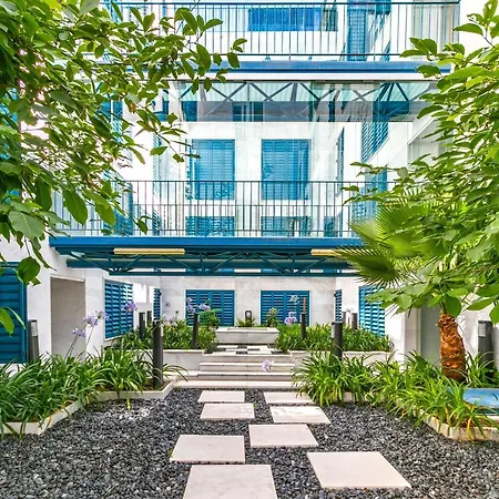Genteel San Agustin Apartment *