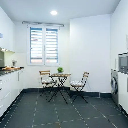 Genteel San Agustin Apartment